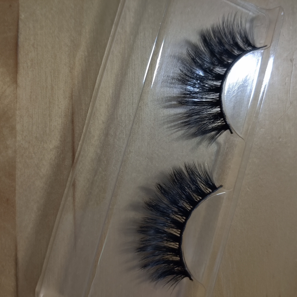 2 pair of lashes thick v4